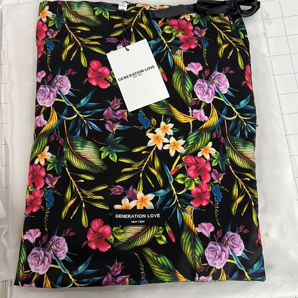 🆕NWT Generation Love Odessa Bold Floral Leopard Satin Pajama Set - Picture 4 of 13